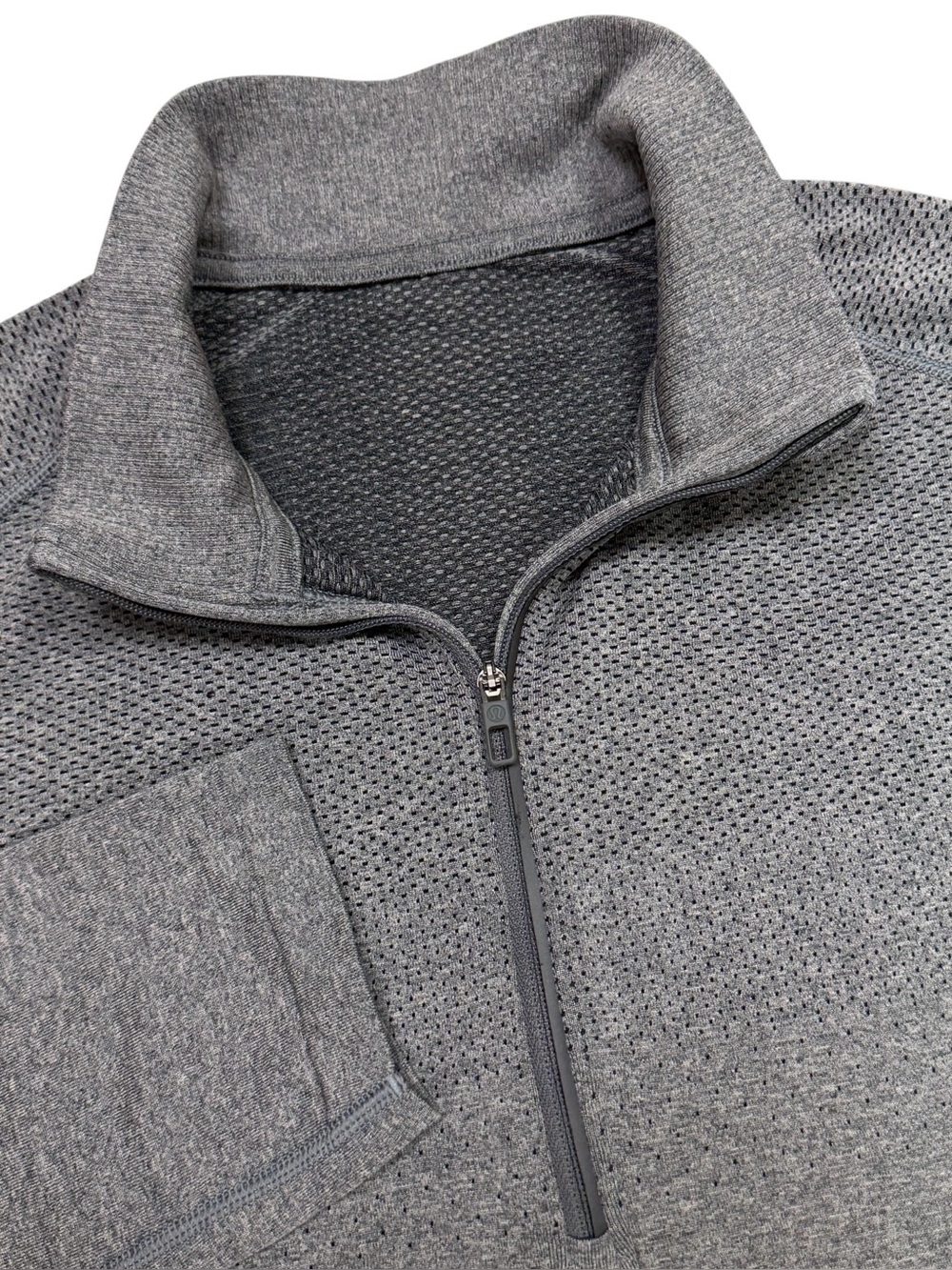 Lululemon Metal Vent Tech Half Zip Mens Large Grey Athletic Long Sleeve Pullover